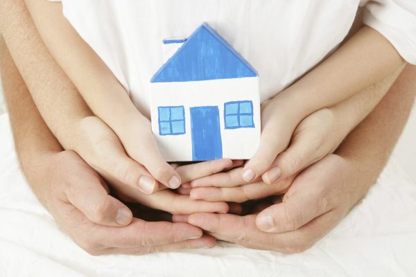 Необходимость нотариального согласия супруга при сделках с недвижимостью — когда и зачем